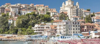 Lovely home in Imperia -IM-