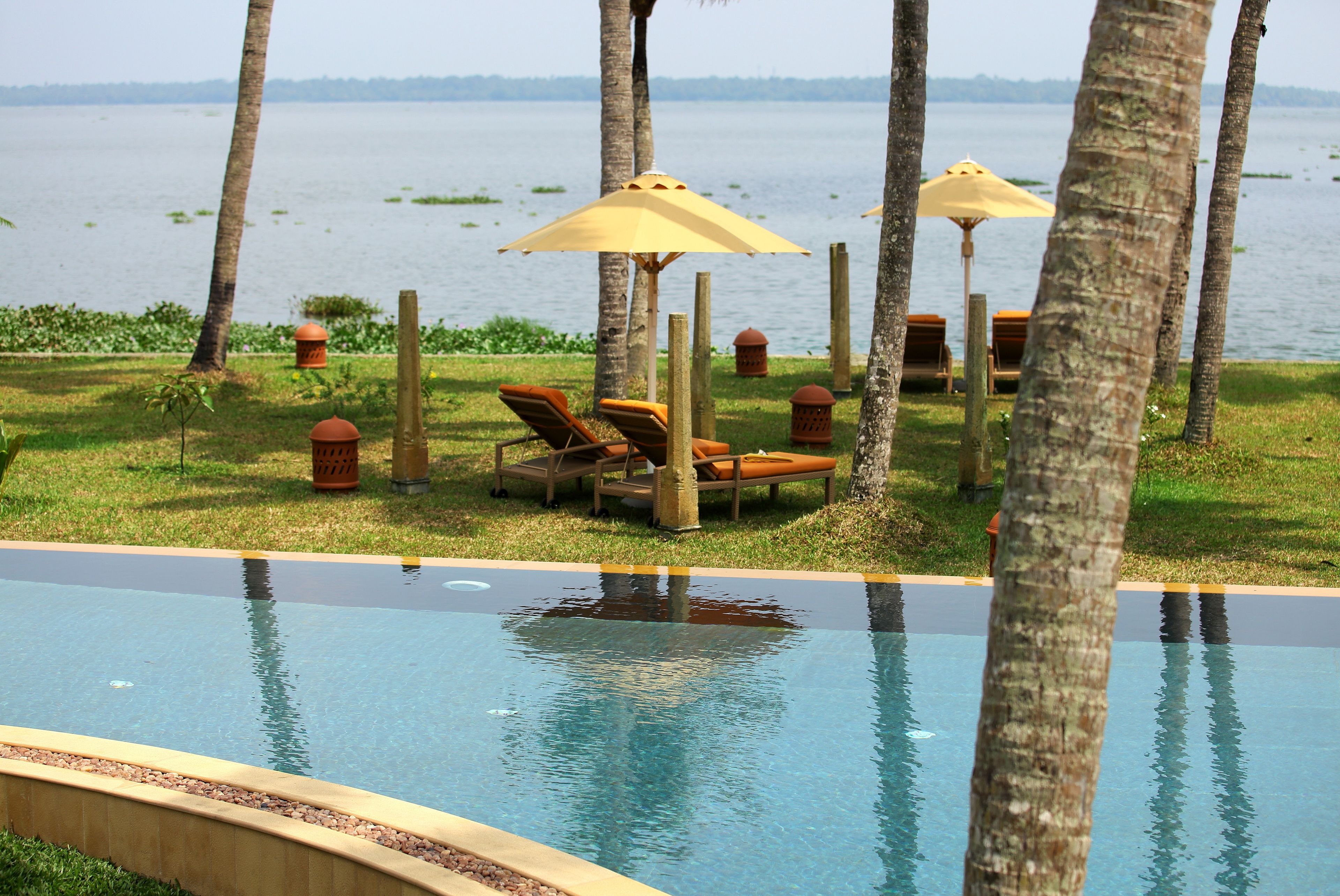 Outdoor pool, free pool cabanas, pool umbrellas