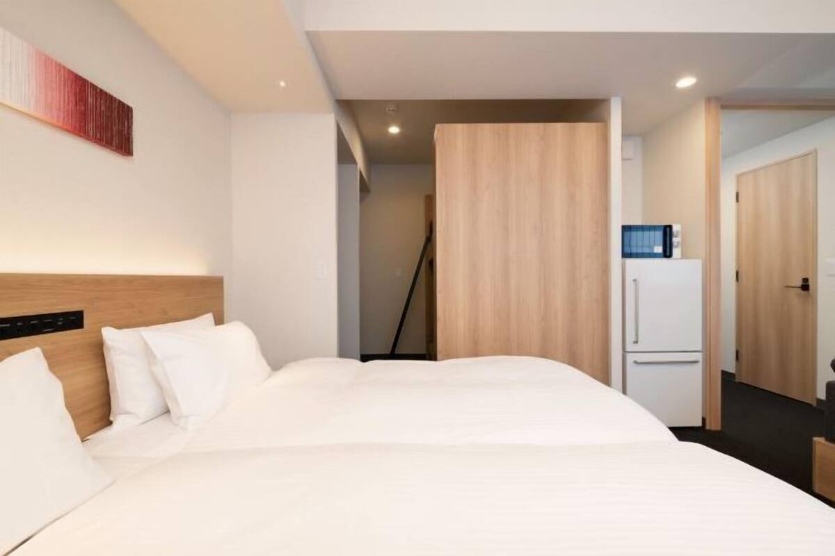 Edredons de pluma, cofres nos quartos, Wi-Fi de cortesia, roupa de cama