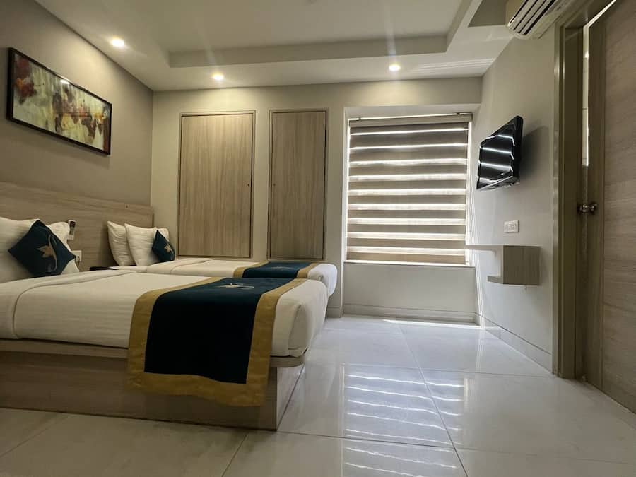 Dobbelt- eller tomannsrom – deluxe | 1 soverom, skrivebord og ekstrasenger (mot et tillegg)