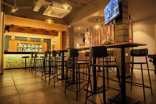 Bar (en la propiedad)