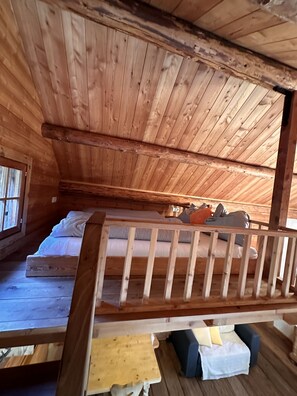 Cottage, privébadkamer, uitzicht op tuin (Romantikhütte) | 1 slaapkamer, luxe beddengoed, een kluis op de kamer, een bureau