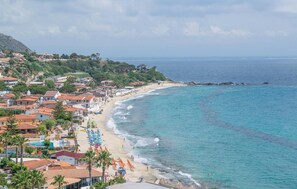 بالقرب من الشاطئ، صيد الأسماك