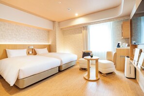 高級雙床房, 僅限女士, 非吸煙房 (Hollywood) | 客房內保險箱、遮光布/窗簾、隔音、熨斗/熨衣板