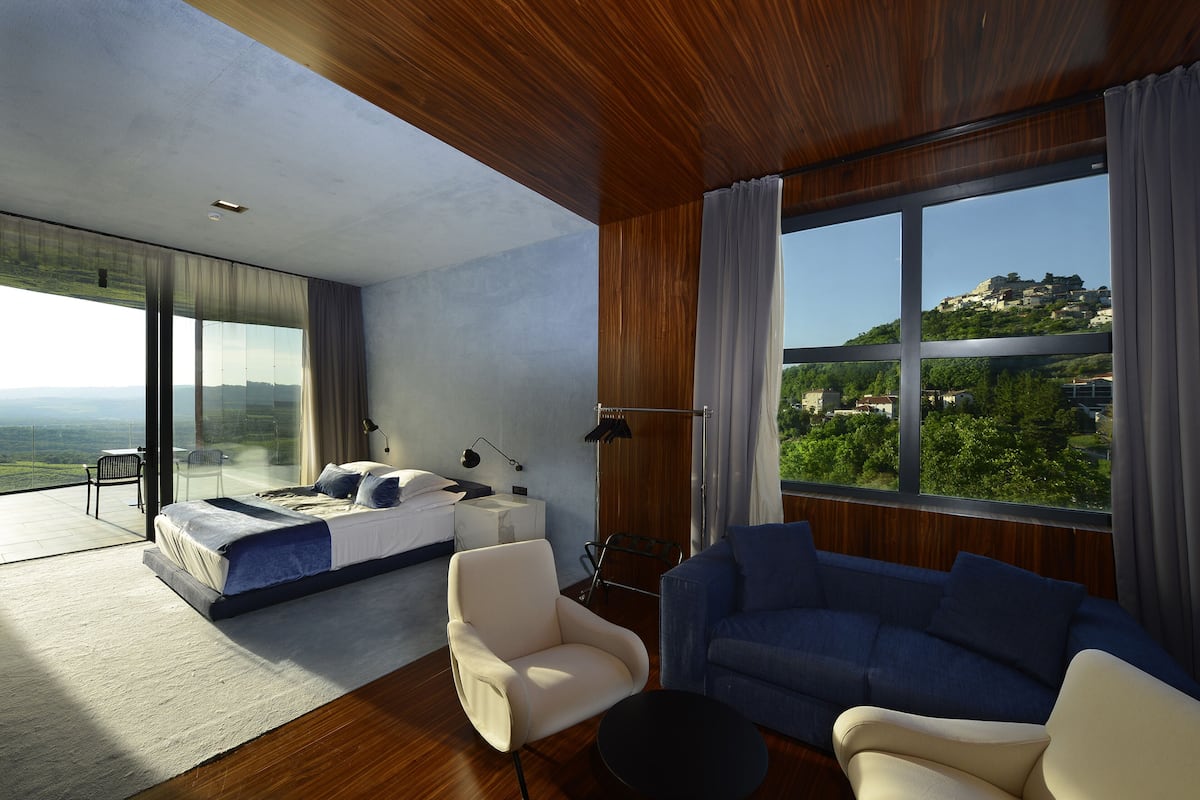 rox suite | view from room