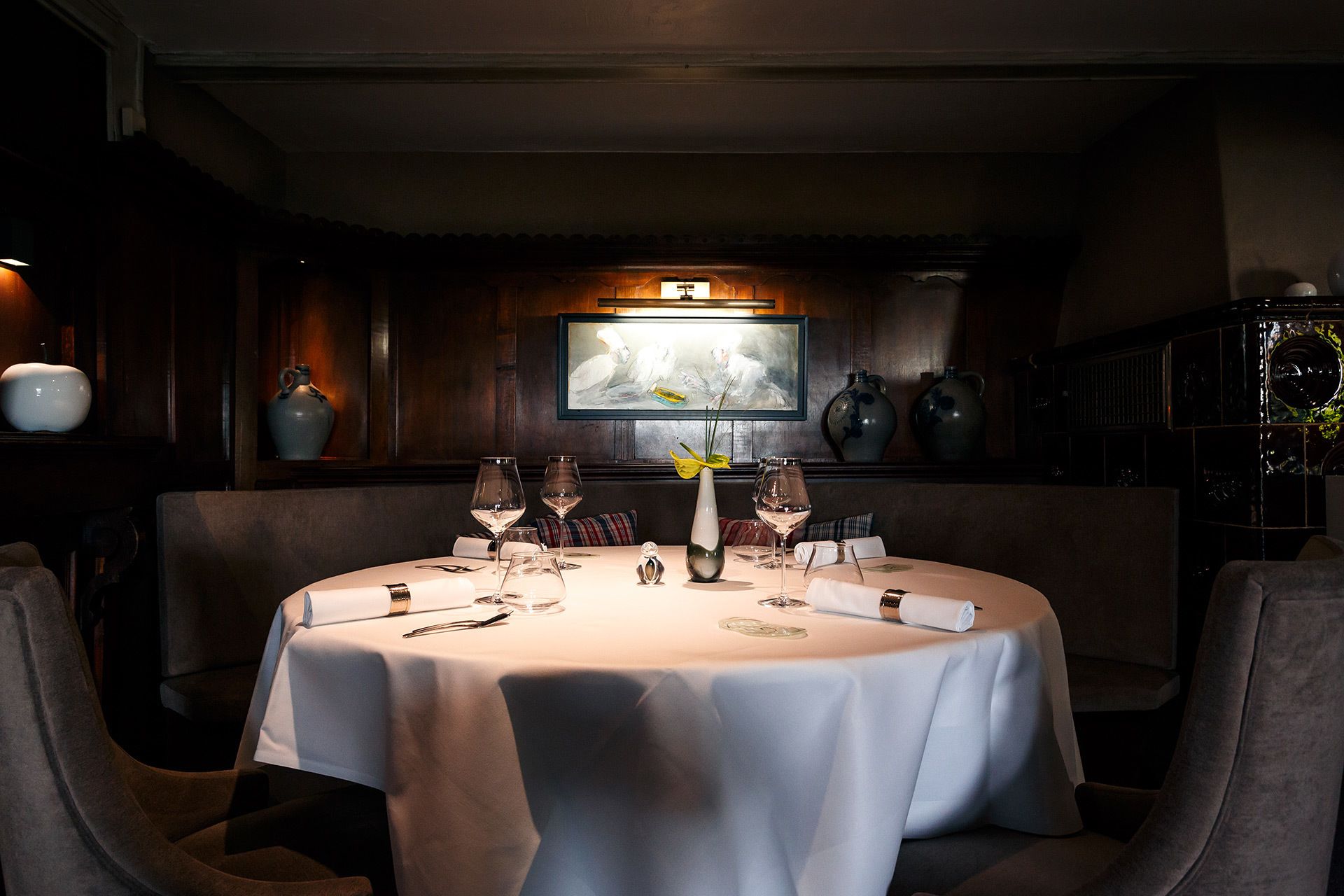 lunch and dinner served, french cuisine