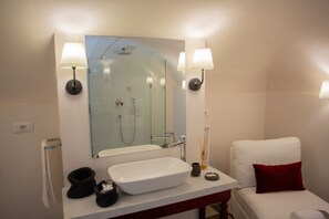 Chambre Triple Confort | Salle de bain