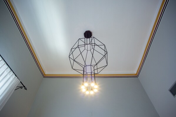 Family Quadruple Room, Balcony | Individually decorated, individually furnished, desk, iron/ironing board - Suite 35 (Catania)