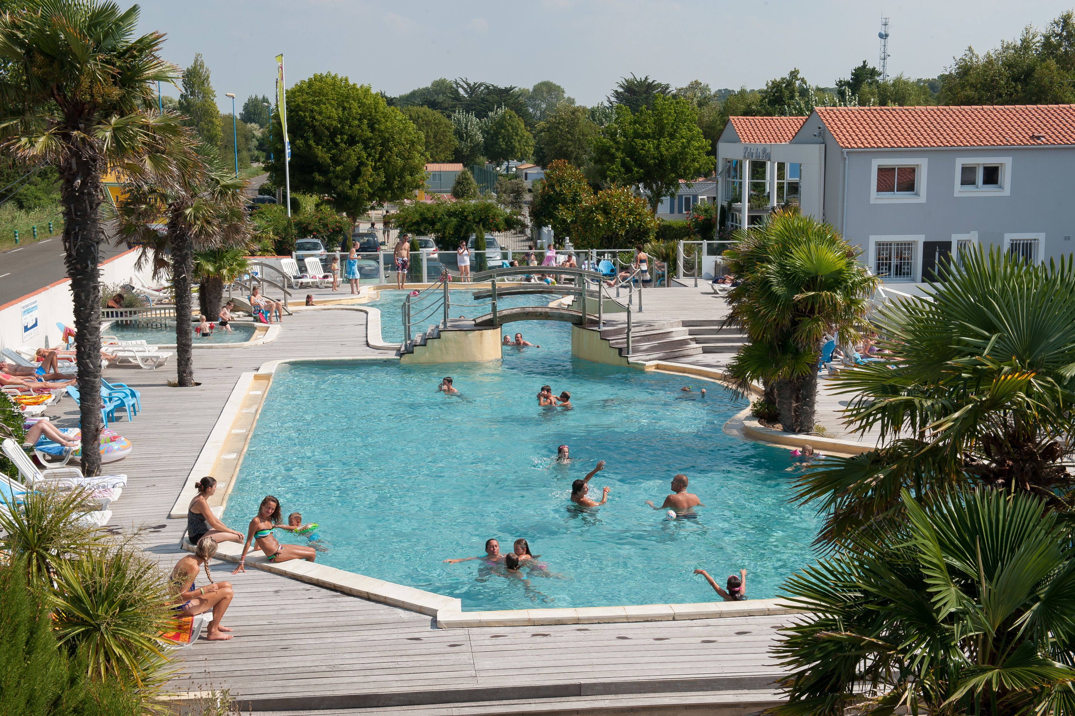 Indoor pool, seasonal outdoor pool, pool umbrellas, pool loungers