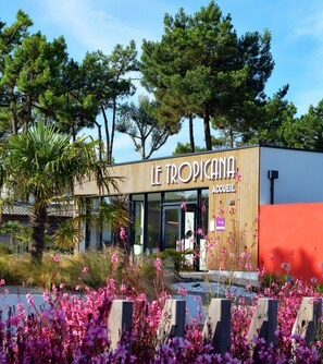 Exterior - Camping Le Tropicana (Saint-Jean-de-Monts)