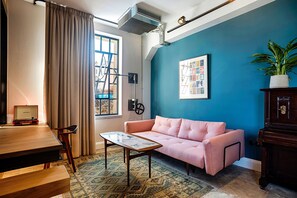 Design Apartment, 2 Queen Beds (K2) | Premium bedding, memory foam beds, minibar, in-room safe - The Foundry Suites (Athens)