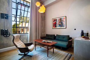 Design Studio Suite (D1) | Premium bedding, memory foam beds, minibar, in-room safe - The Foundry Suites (Athens)