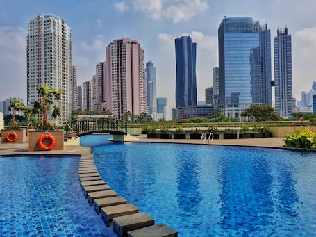 Outdoor pool, pool umbrellas