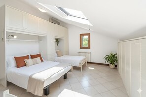 2 habitaciones, tabla de planchar con plancha y wifi 