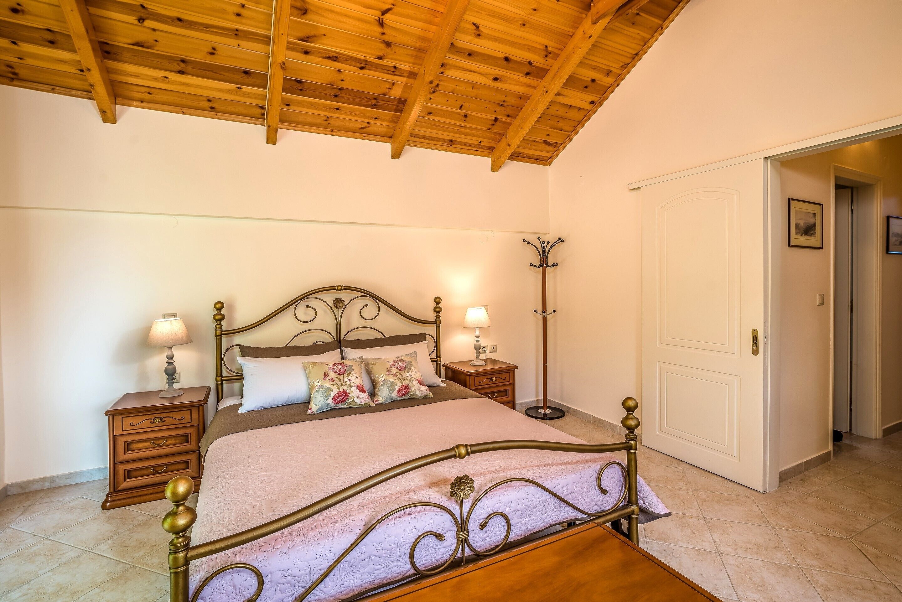 Photo - Kardaris Villa