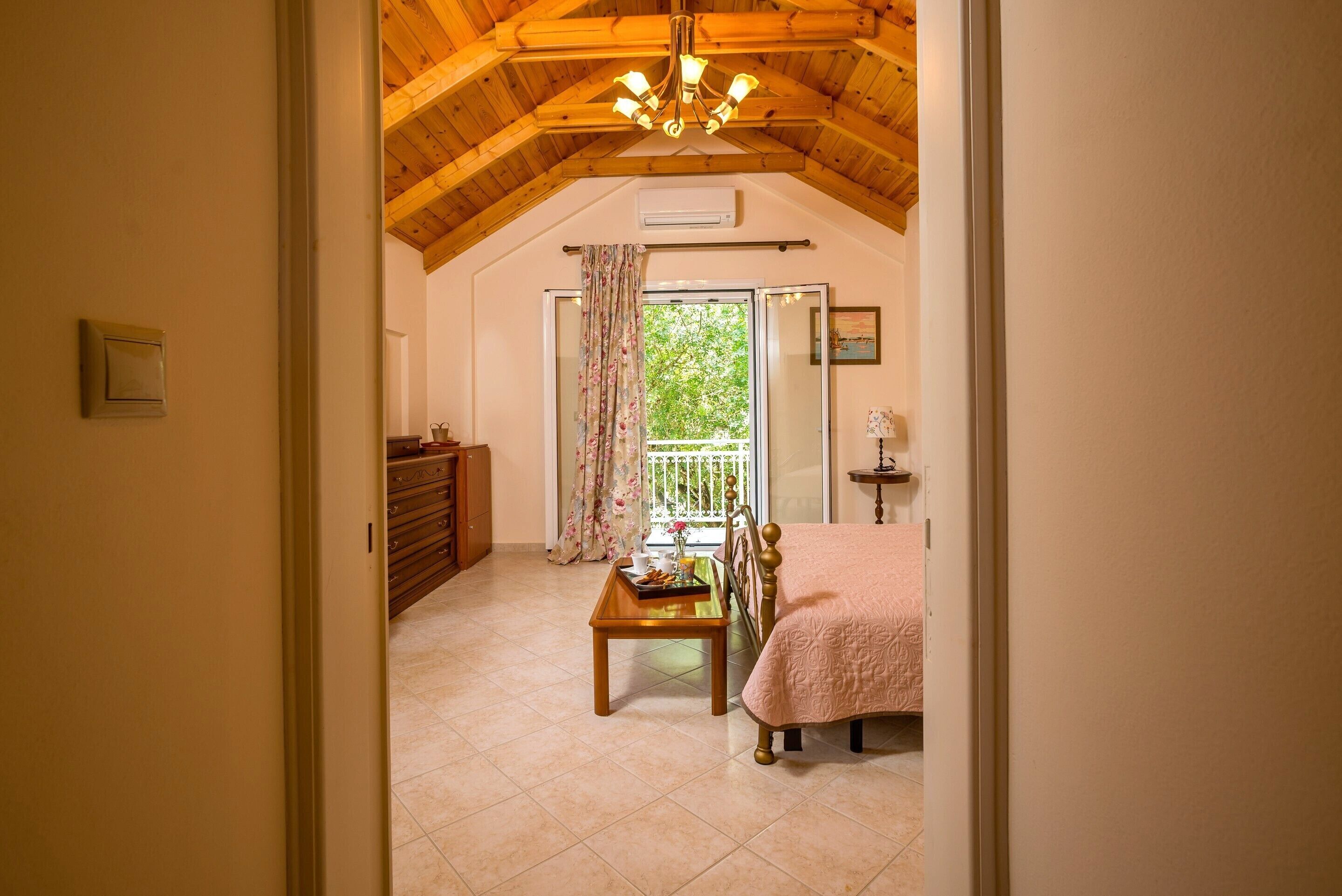 Photo - Kardaris Villa