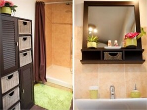 Tree House | Bathroom