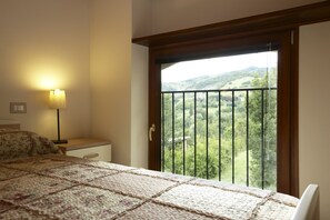 Rideaux occultants, Wi-Fi gratuit, draps fournis