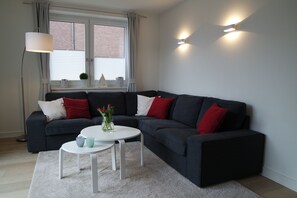 Strandperle | Living area | Flat-screen TV, DVD player - Strandperle (Juist)