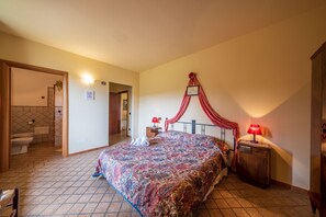Appartement, 3 slaapkamers (La Rocca) | Individueel gedecoreerd, individueel gemeubileerd