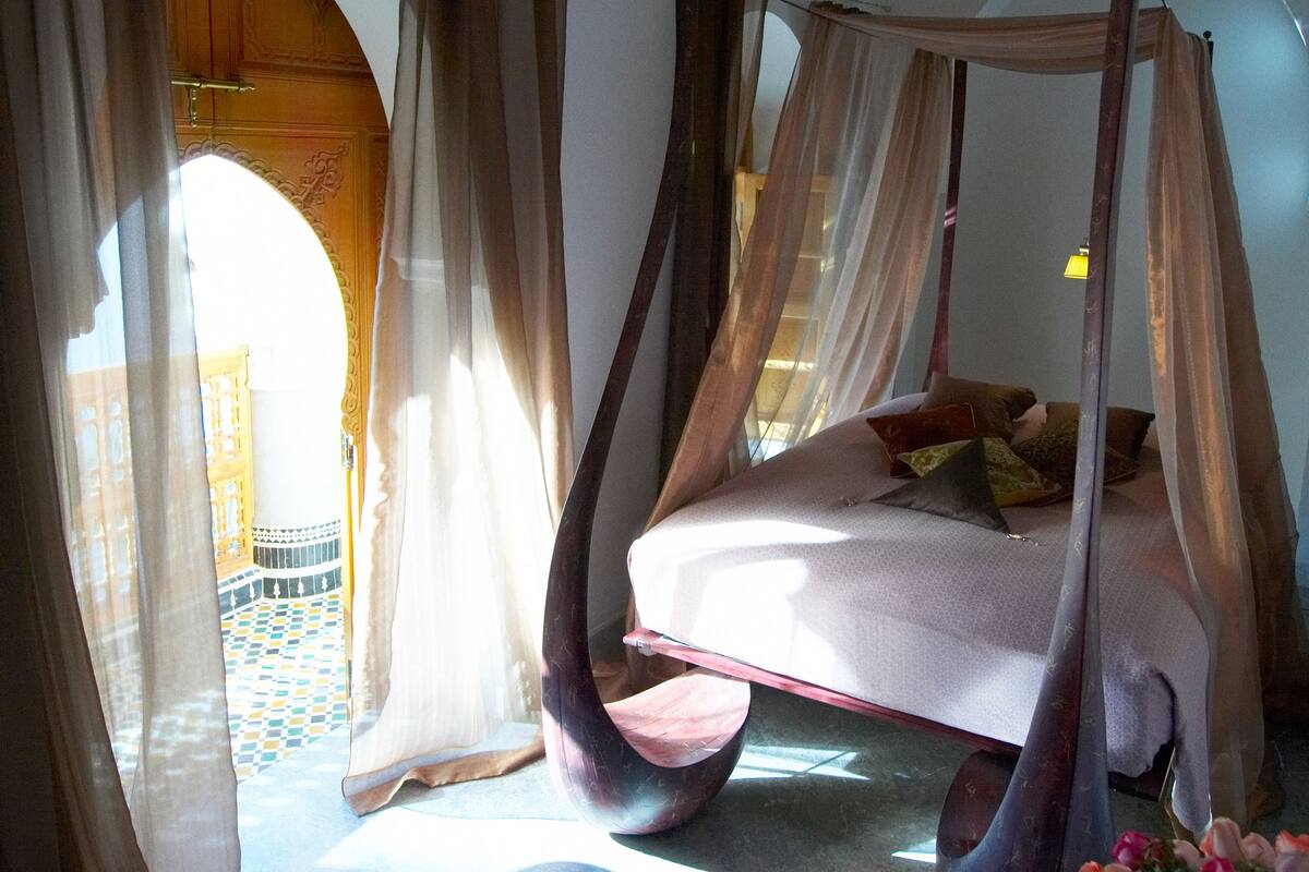 Ropa de cama de alta calidad y cubrecamas 