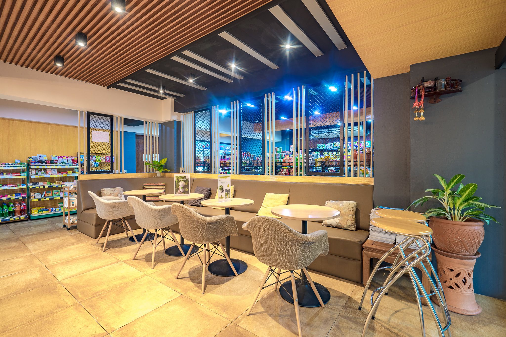 Photo - Penyos Residence