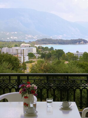 Appartement, uitzicht op zee | Balkon