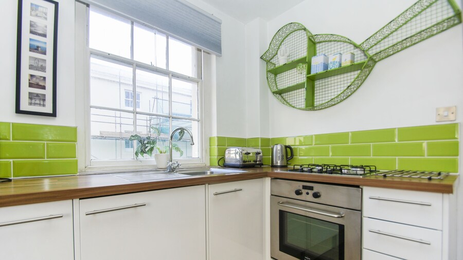 Cannon Place Central by Brighton Holiday Lets