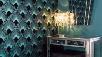 House | Bathroom | Towels, soap, toilet paper