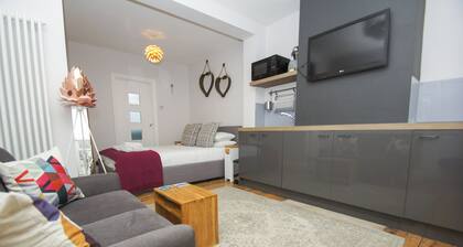 Brighton Abode by Brighton Holiday Lets