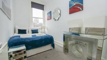 Apartemen | 2 kamar tidur, setrika/meja setrika, dan seprai linen