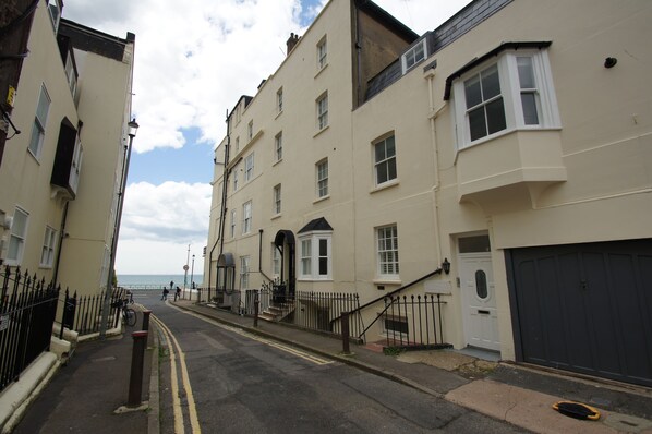 Apartment | Exterior - Marine Cottage Parking by Brighton Holiday Lets (Brighton)