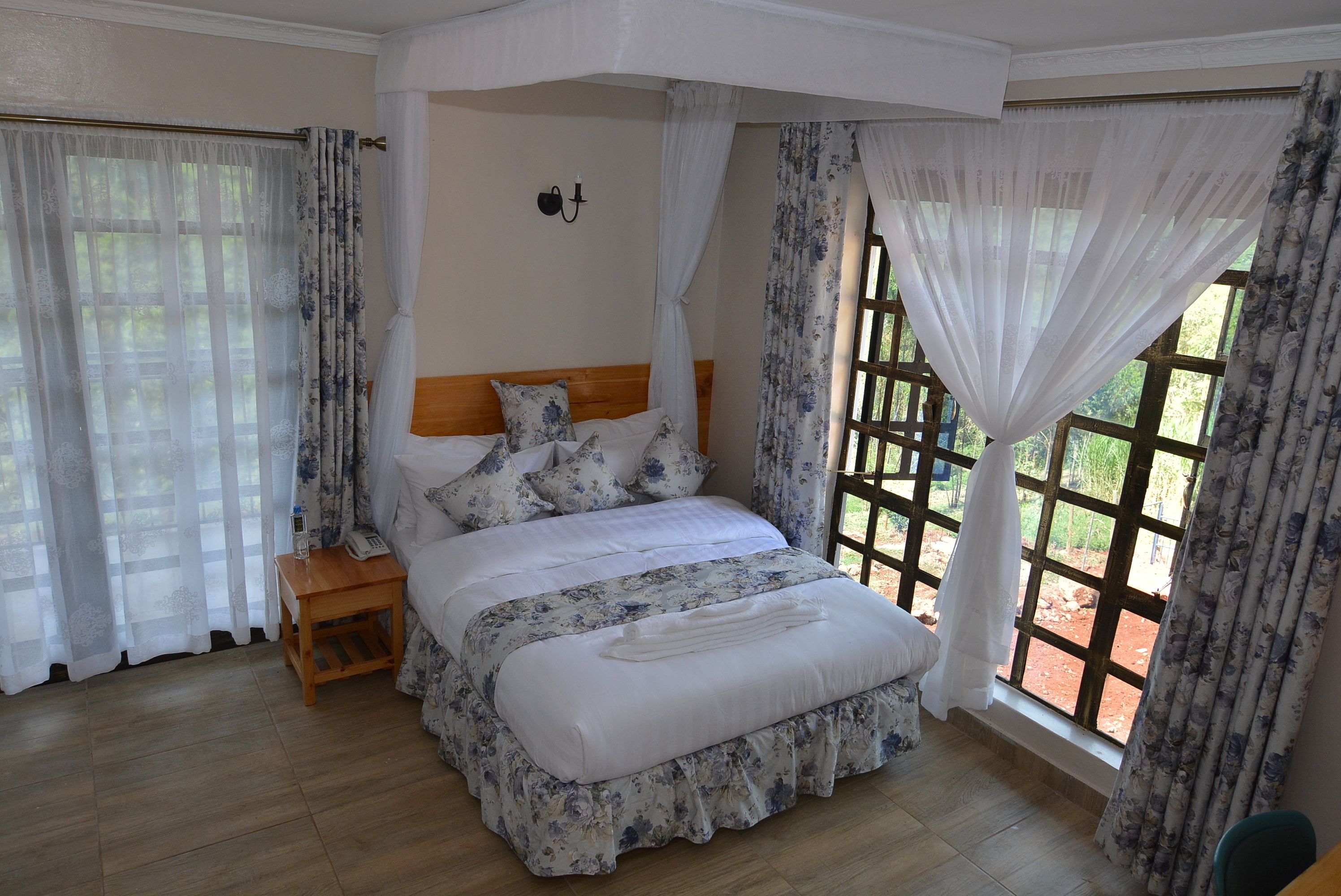 Egyptian cotton sheets, premium bedding, desk, blackout curtains