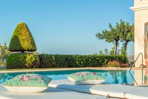 Pool - Villa Iris Luxury House with Sea View (Malia)