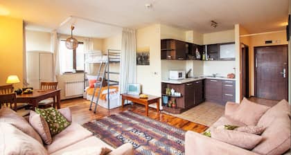 Winter Chalet fully catered - Pirin Adventures - Bansko - Bulgaria 8-12 people