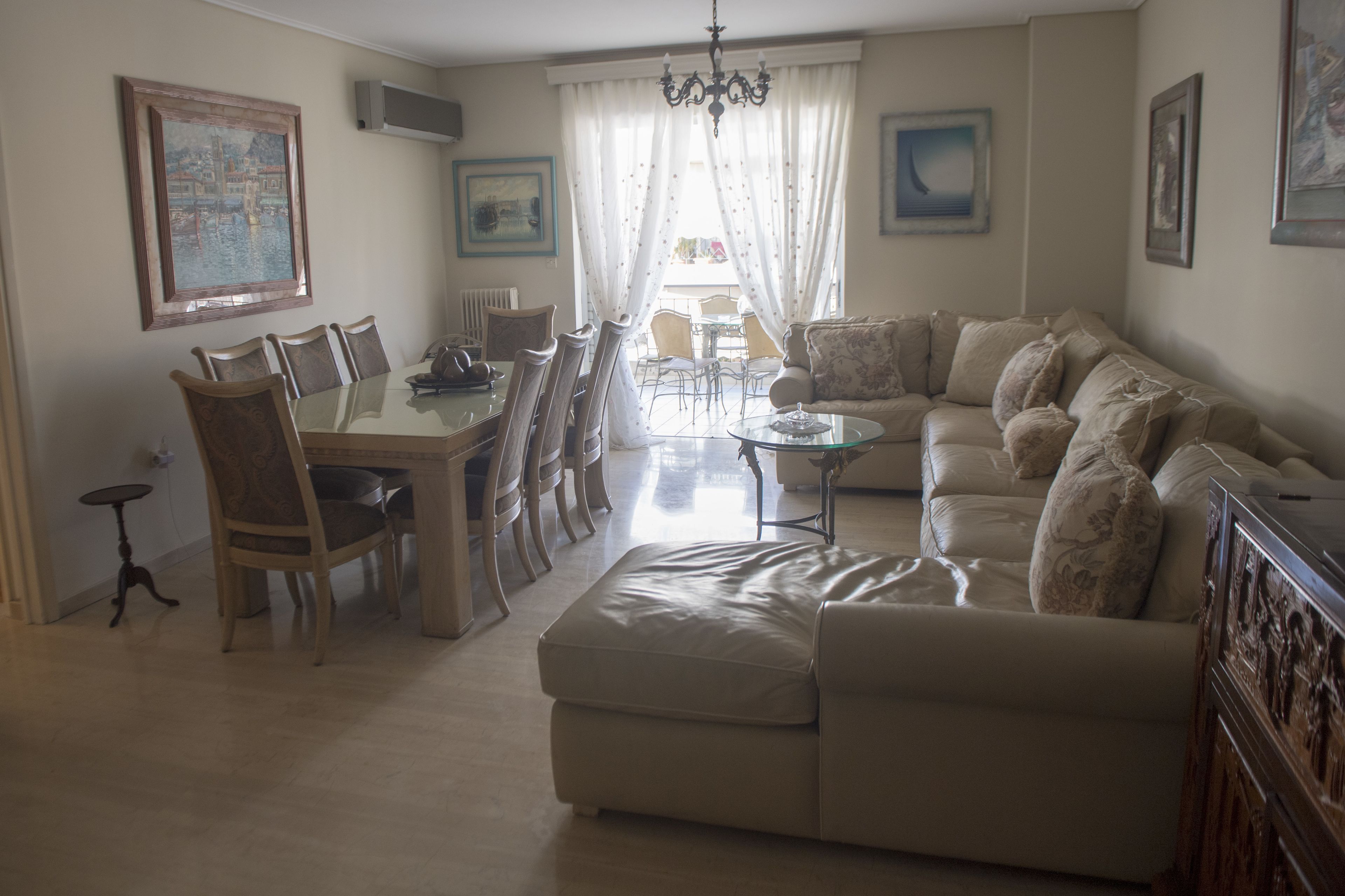 Apartment | Living room