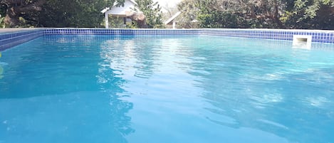 2 Außenpools
