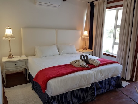 Ferienhaus (Hendrik's ) | Zustellbetten, Bettwäsche. Dream Beach Self Catering Lodge