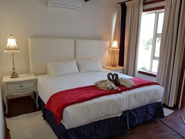 Camas plegables/adicionales y ropa de cama