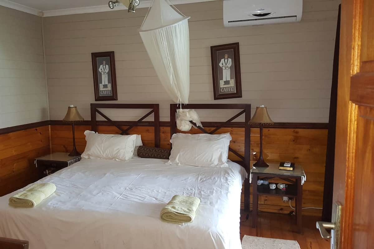 Hus (Daleen's (11)) | 3 soverom og sengetøy