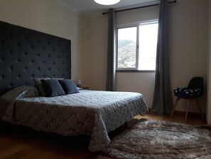 2 Schlafzimmer, Internetzugang