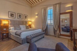 Luxury Suite, 1 Bedroom, City View (Brunelleschi) | Egyptian cotton sheets, premium bedding, down duvets, pillow-top beds - Donati Luxury Tower Suites (Florence)