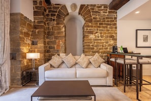 Family Suite, 2 Bedrooms, Sauna, City View (Vasari) | 1 bedroom, Egyptian cotton sheets, premium bedding, down comforters
