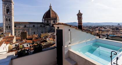 Donati Luxury Tower Suites