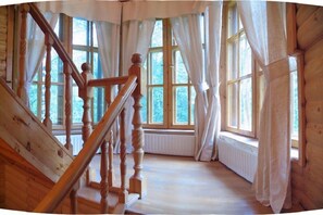 Staircase - Kolkunovo (Tsentral'Noe)