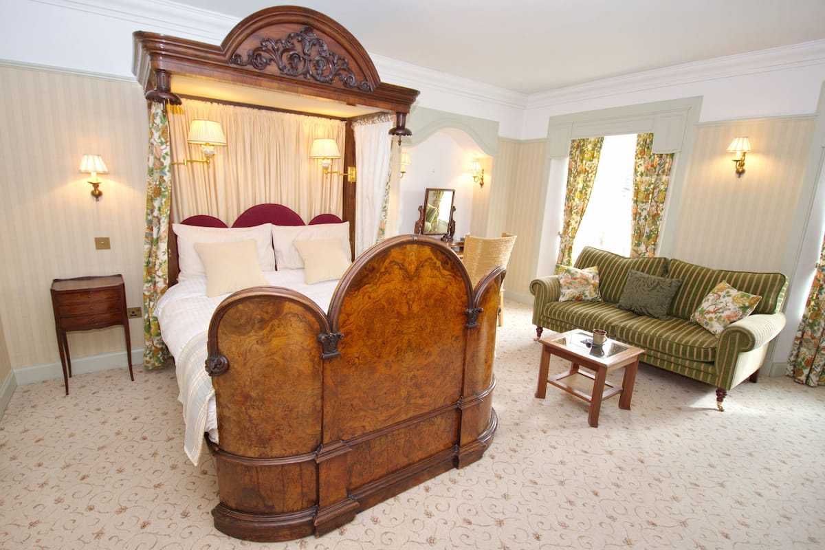 Double Room (Odinstone) | 1 bedroom, blackout curtains, iron/ironing board, free WiFi