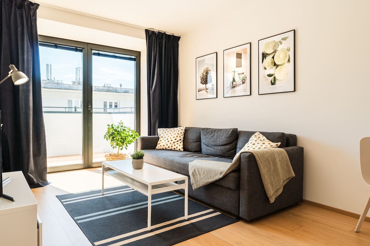 Apartamento superior | Ropa de cama hipoalergénica y cortinas opacas