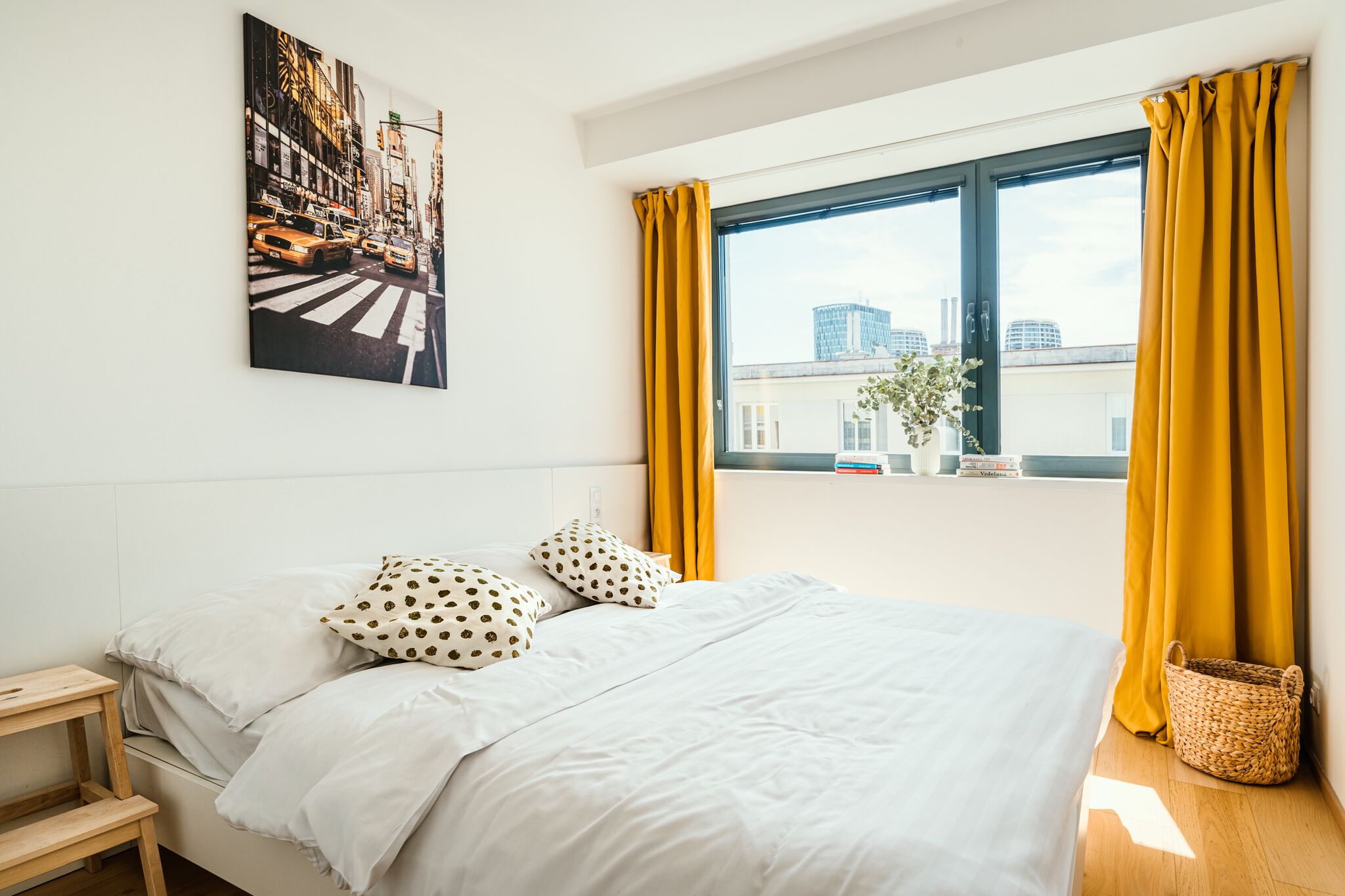 Superior-Apartment | Allergikerbettwaren, Verdunkelungsvorhänge, Bügeleisen/Bügelbrett