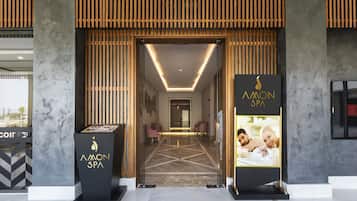 Couples treatment room(s), body treatments, body wraps, body scrubs