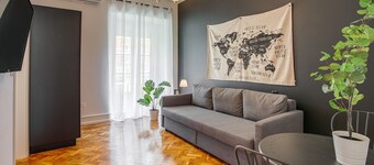 Home Out Rooms & Apartments